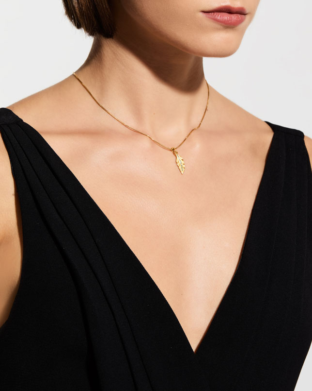 18kt Gold Falcoon Feather Pendant | Konstantino Jewelry